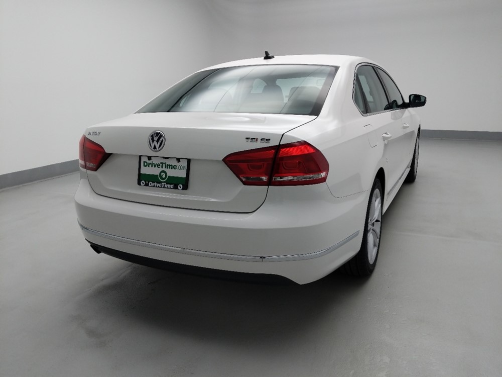2015 Volkswagen Passat - Passenger Rear Trunk