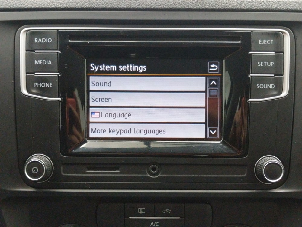 2017 Volkswagen Jetta - Stereo Package