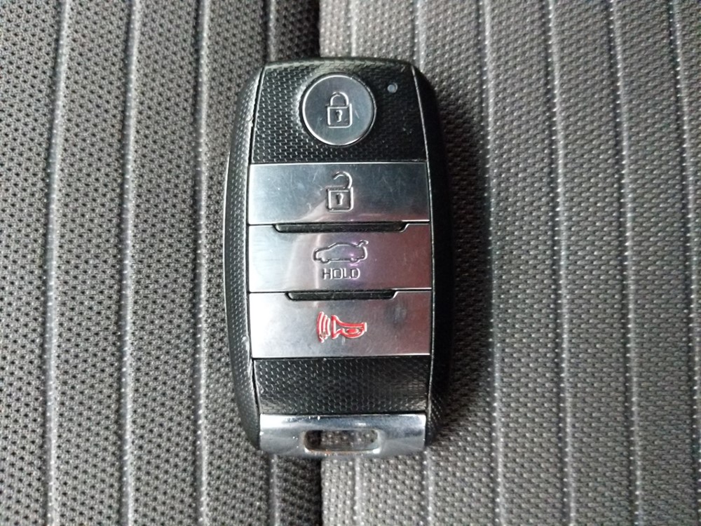 2015 Kia Forte - Keys