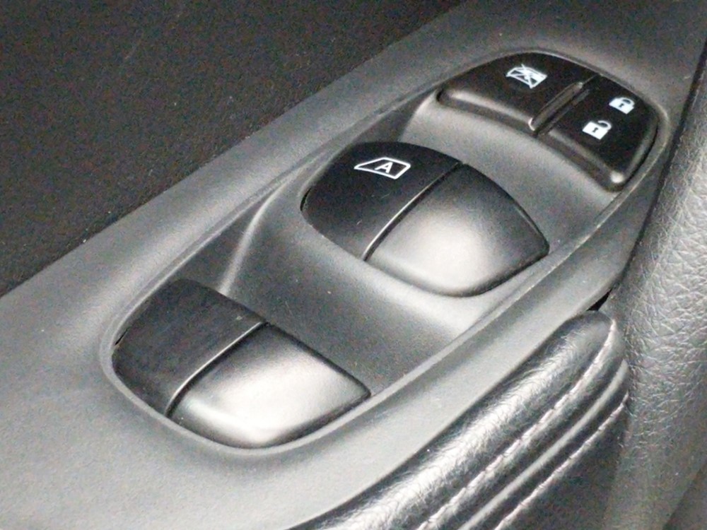 2016 Nissan Rogue - Driver Power Windows/Lock Control
