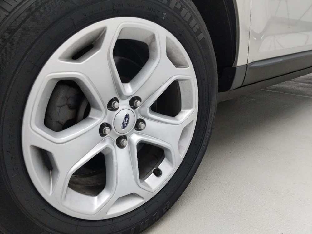 2013 Ford Edge - Wheel