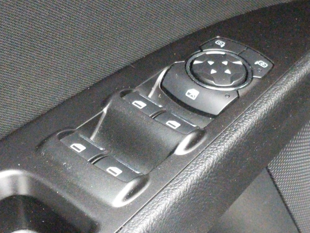 2017 Ford Fusion - Driver Power Windows/Lock Control