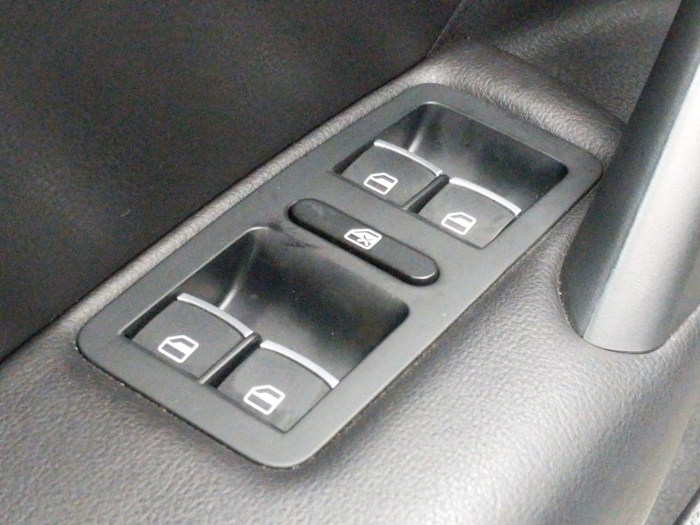 2014 Volkswagen Passat - Driver Power Windows/Lock Control