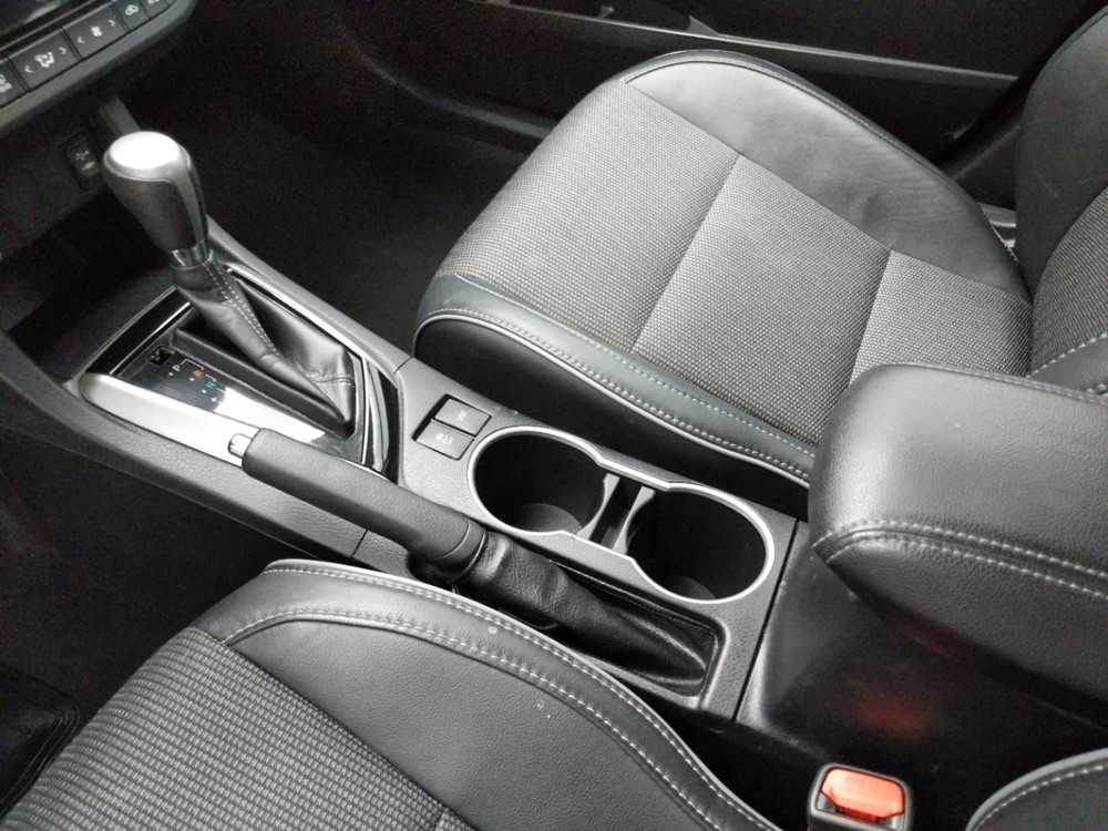 2015 Toyota Corolla - Center Console/Cup Holders