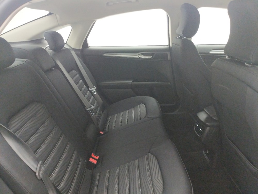2016 Ford Fusion - Passenger Rear Seat
