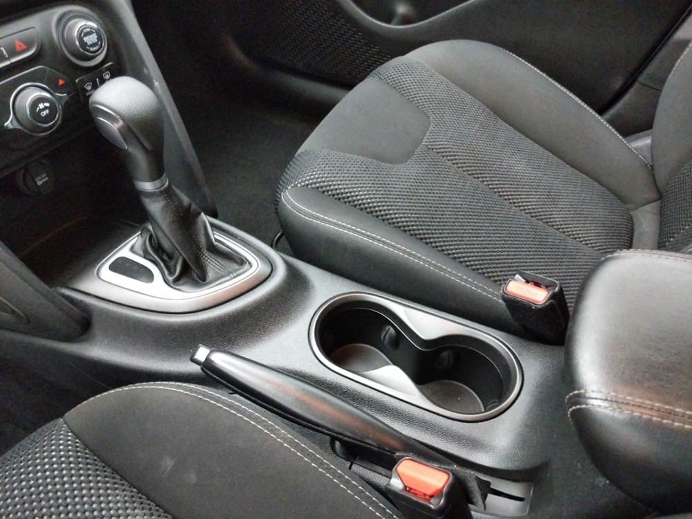 2016 Dodge Dart - Center Console/Cup Holders