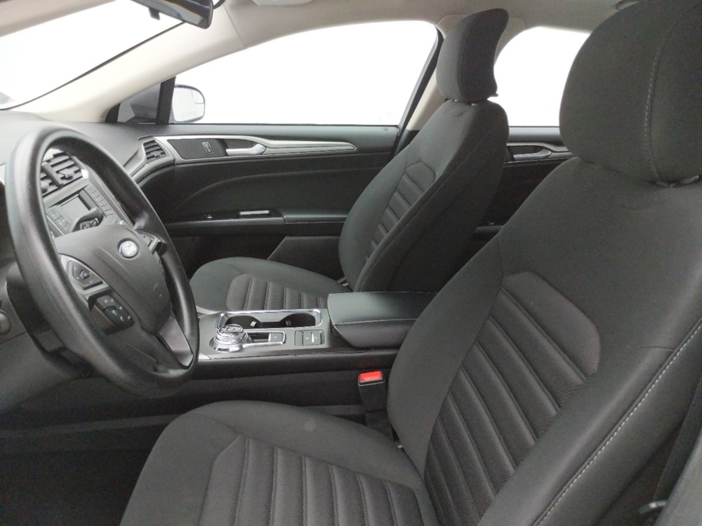 2017 Ford Fusion - Driver Front Seat