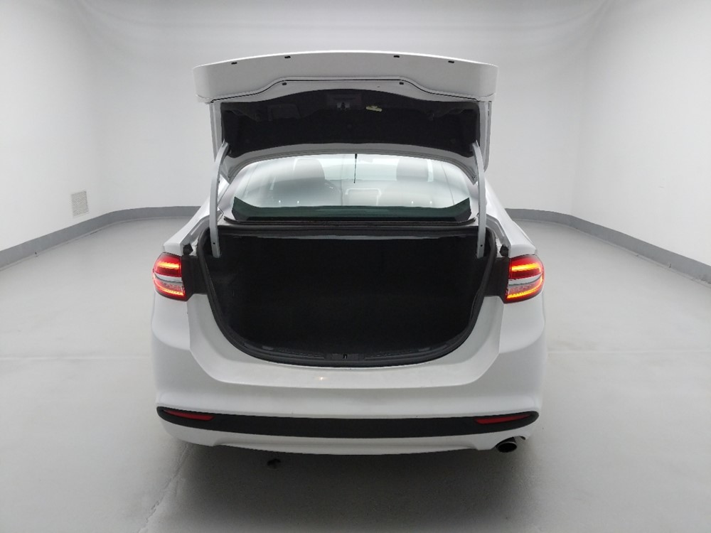 2017 Ford Fusion - Trunk