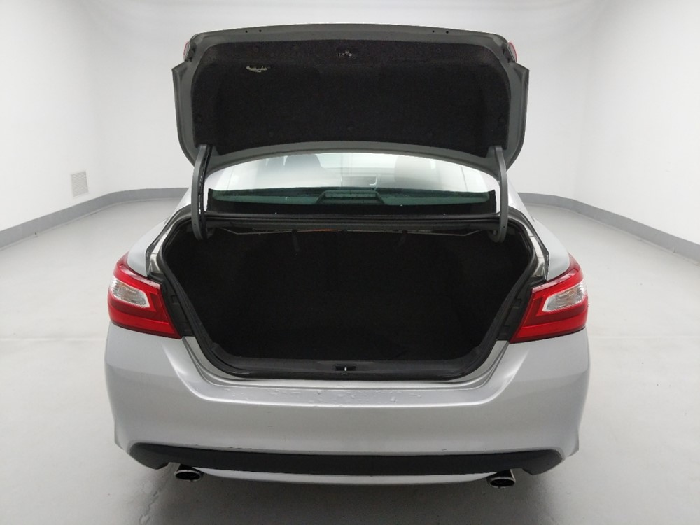 2017 Nissan Altima - Trunk