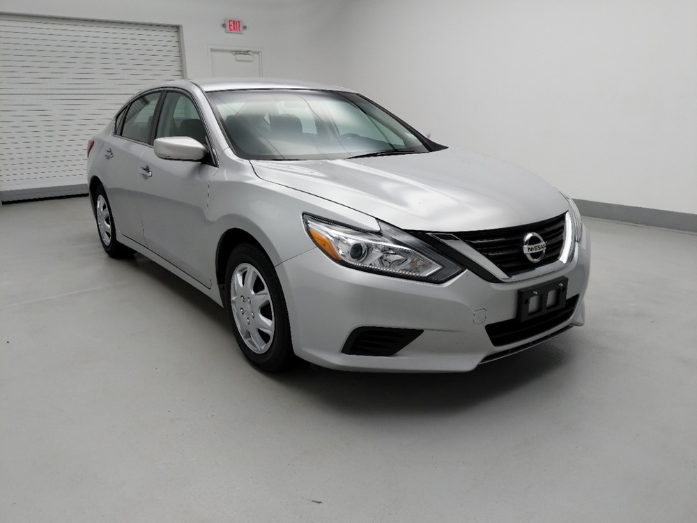 2017 Nissan Altima - Passenger Front Bumper