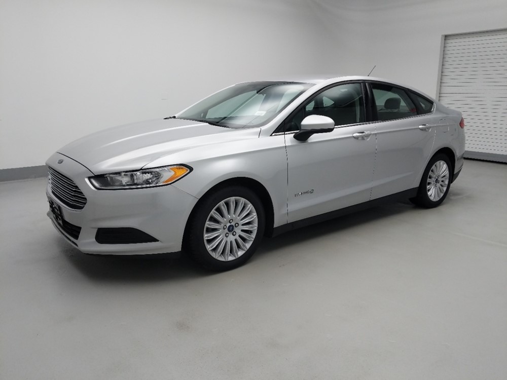 2016 Ford Fusion - Driver Front Side