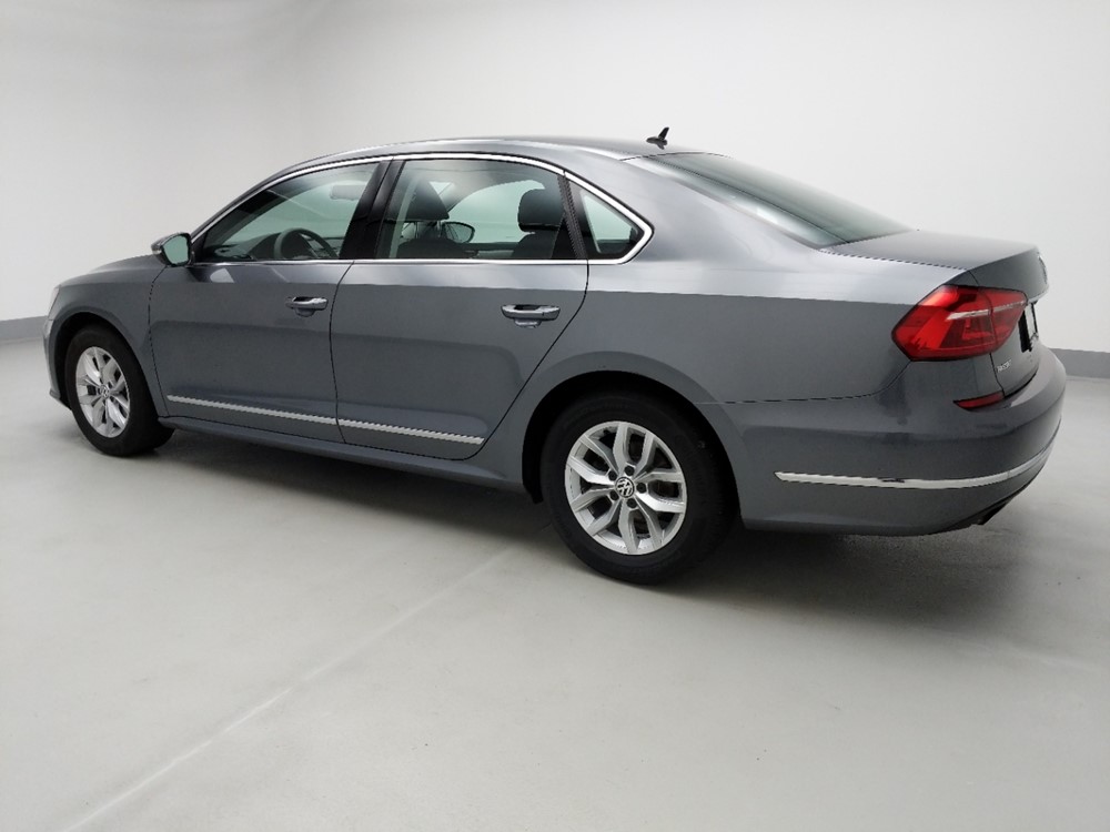2016 Volkswagen Passat - Driver Rear Side