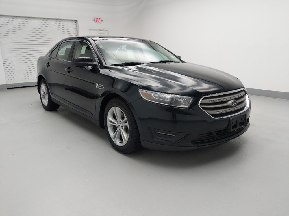 2014 Ford Taurus - Passenger Front Bumper
