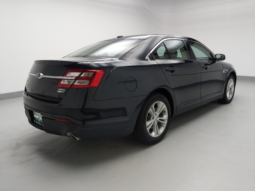 2014 Ford Taurus - Passenger Rear Bumper