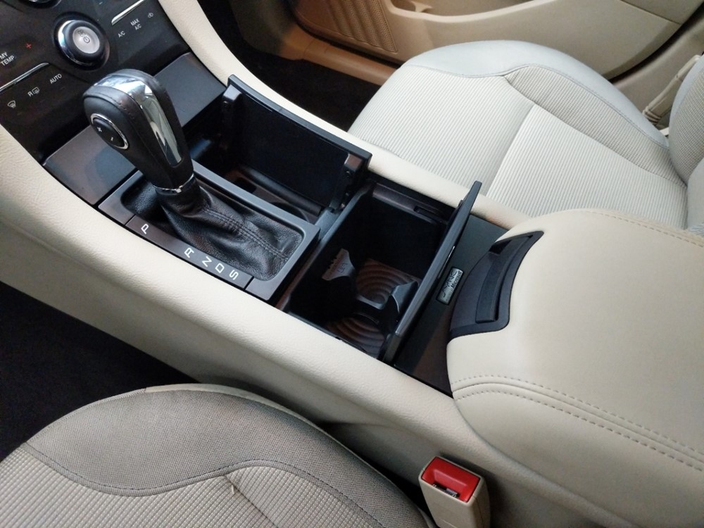 2014 Ford Taurus - Center Console/Cup Holders