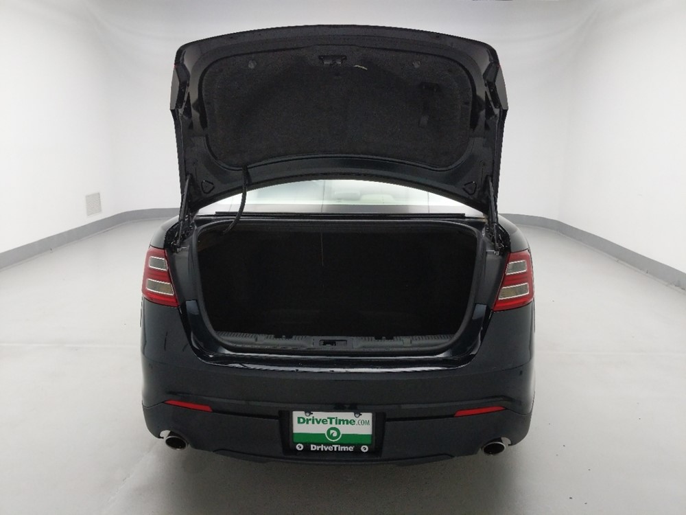 2014 Ford Taurus - Trunk