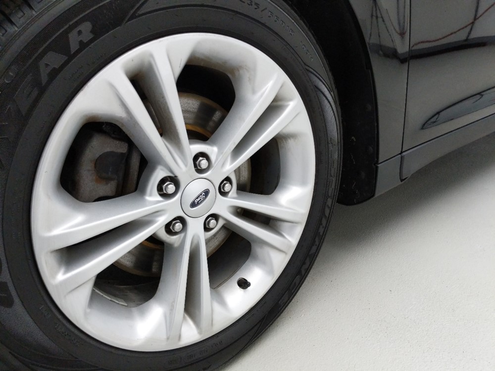 2014 Ford Taurus - Wheel
