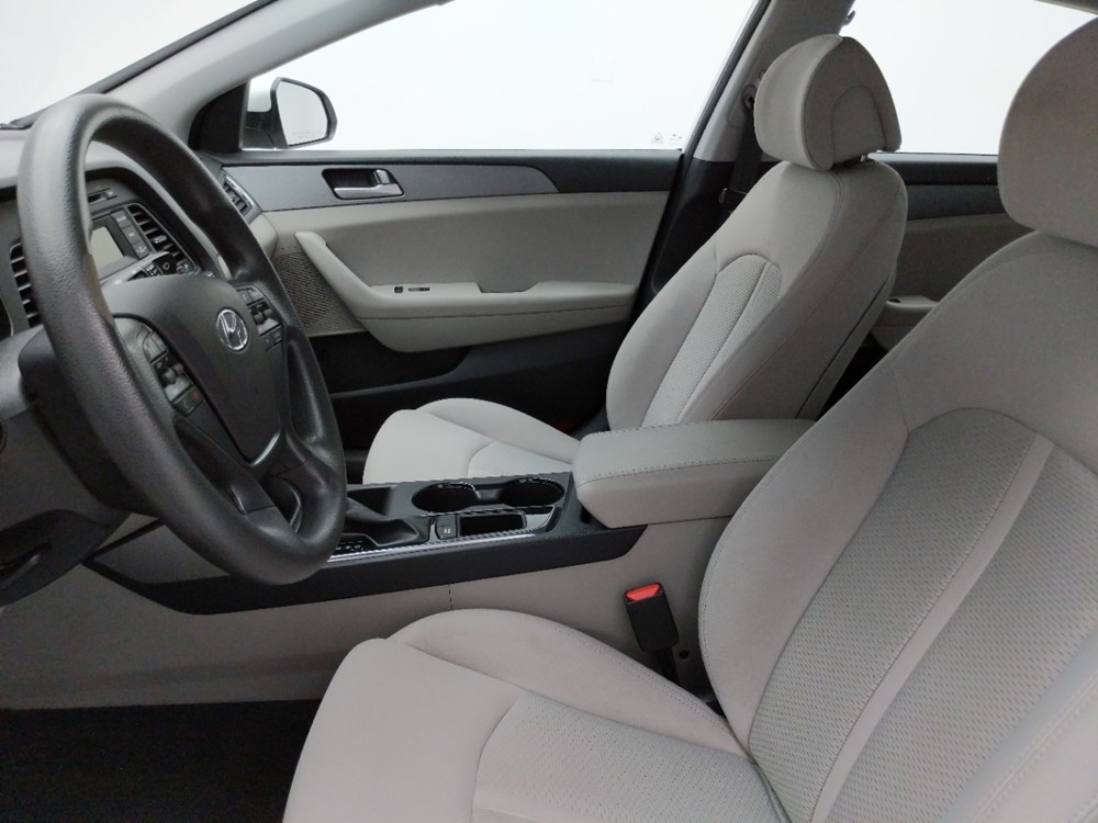 2017 Hyundai Sonata - Driver Front Seat