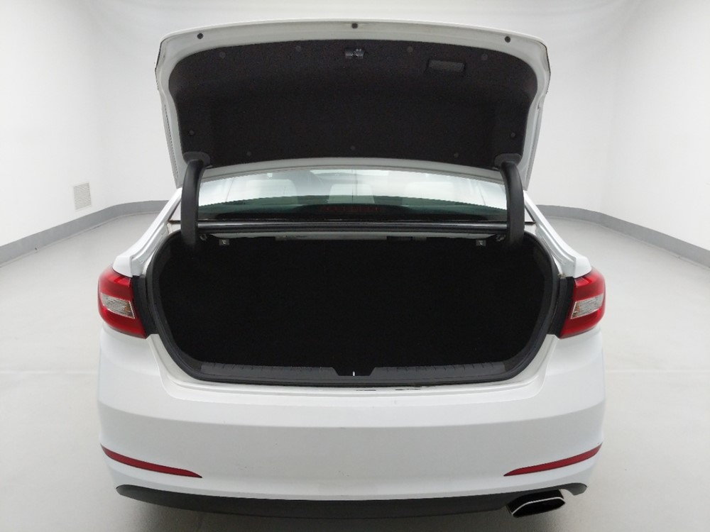 2017 Hyundai Sonata - Trunk