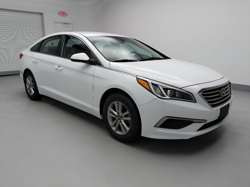 2017 Hyundai Sonata - Passenger Front Bumper