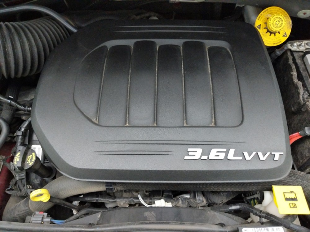 2016 Chrysler Town and Country - Engine