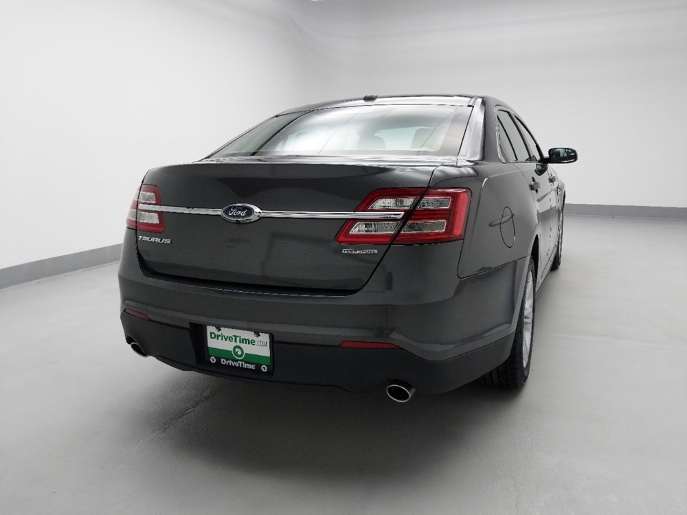2017 Ford Taurus - Passenger Rear Trunk
