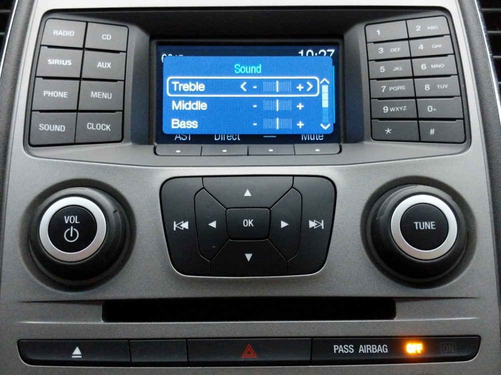 2017 Ford Taurus - Stereo Package
