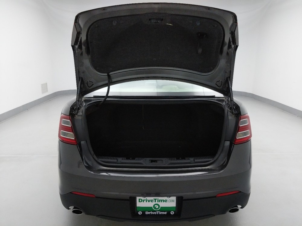 2017 Ford Taurus - Trunk