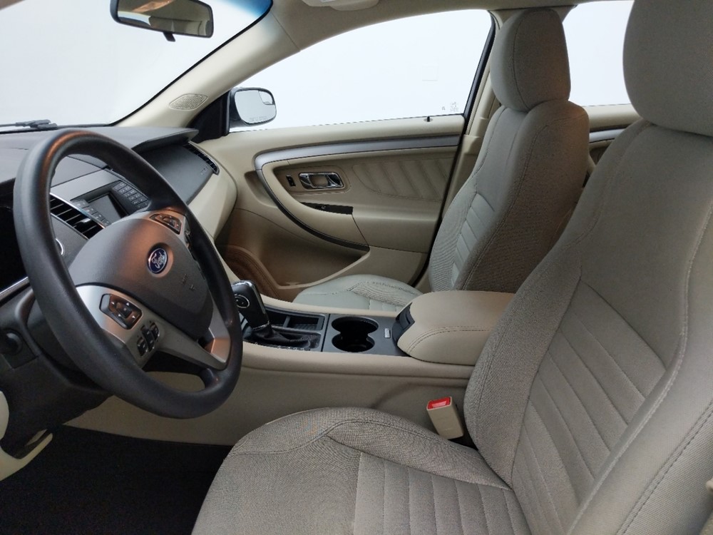 2015 Ford Taurus - Driver Front Seat