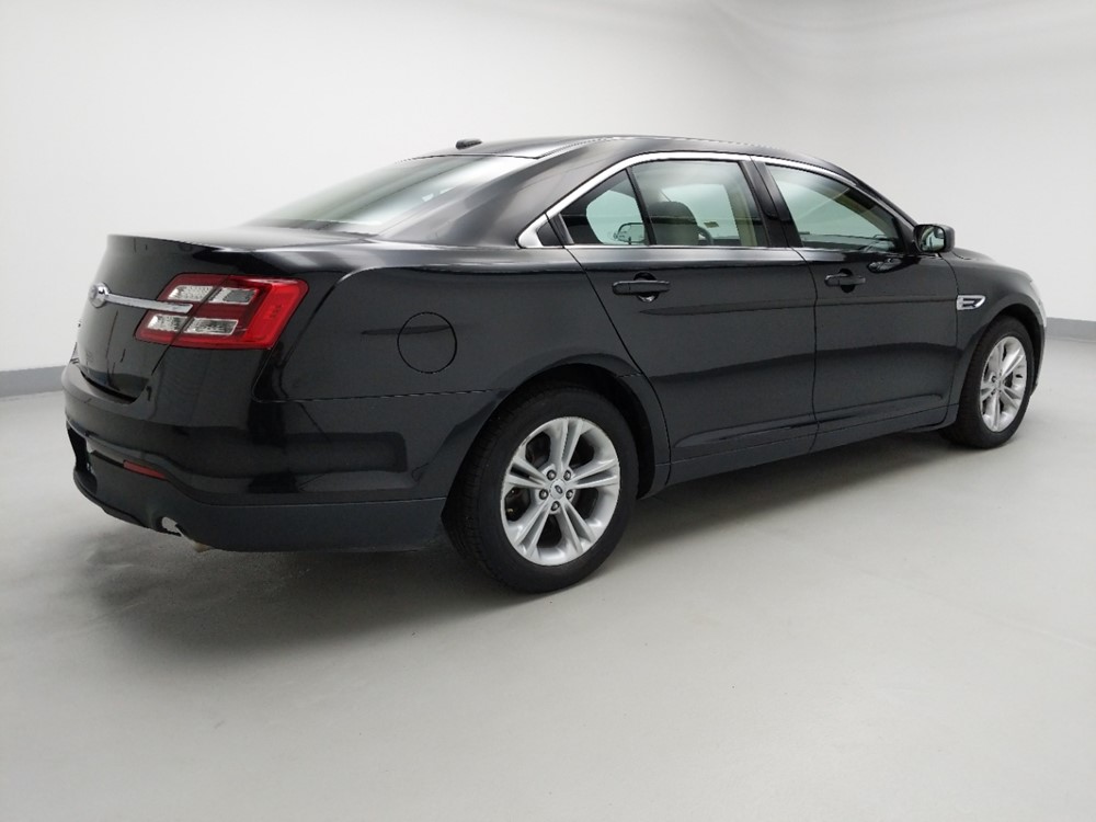 2015 Ford Taurus - Passenger Rear Side