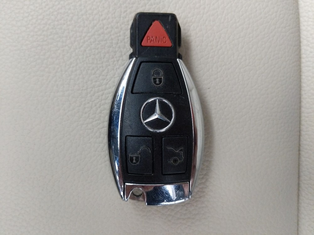 2015 Mercedes-Benz GLA250 - Keys