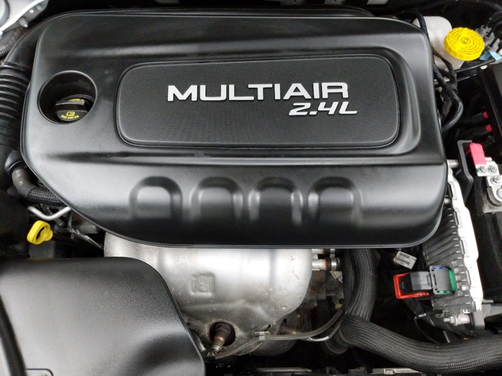 2016 Jeep Cherokee - Engine