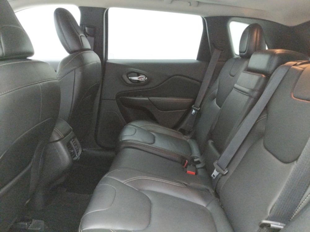 2016 Jeep Cherokee - Driver Rear Seat
