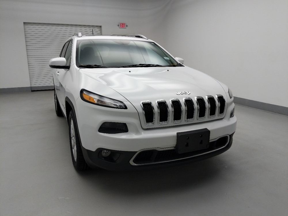 2016 Jeep Cherokee - Passenger Front Hood