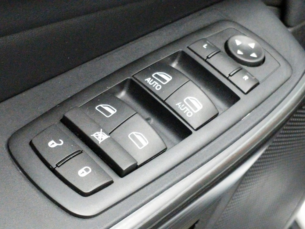 2016 Jeep Cherokee - Driver Power Windows/Lock Control