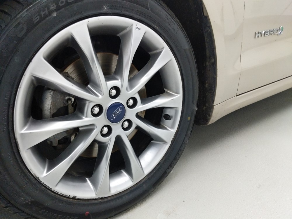 2017 Ford Fusion - Wheel