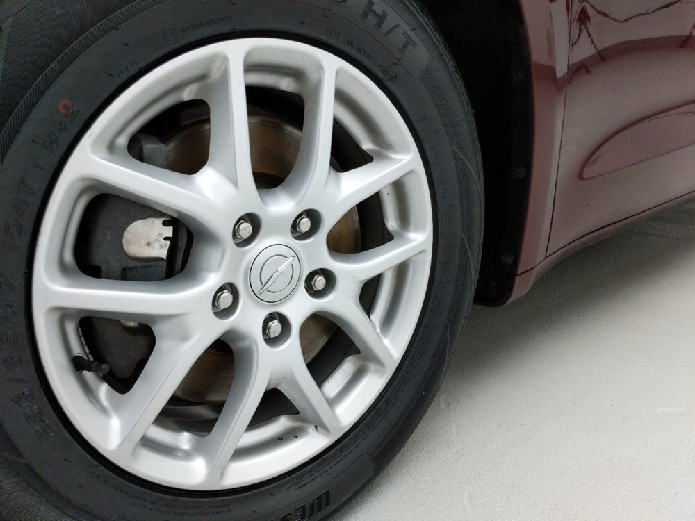 2017 Chrysler Pacifica - Wheel