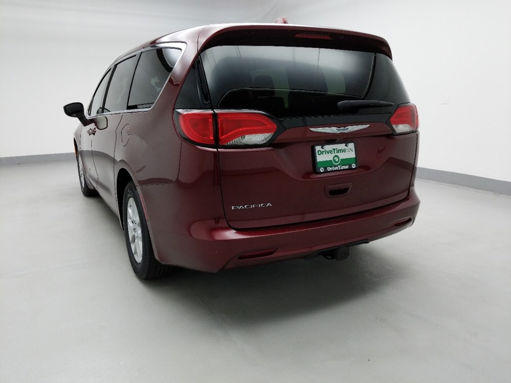 2017 Chrysler Pacifica - Driver Rear Bumper