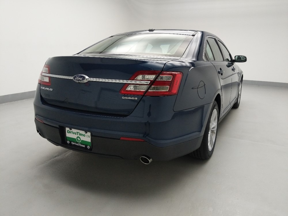 2017 Ford Taurus - Passenger Rear Trunk