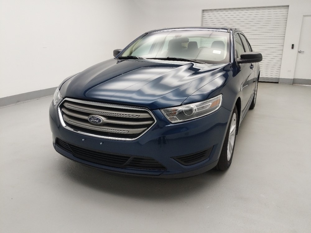 2017 Ford Taurus - Driver Front Hood