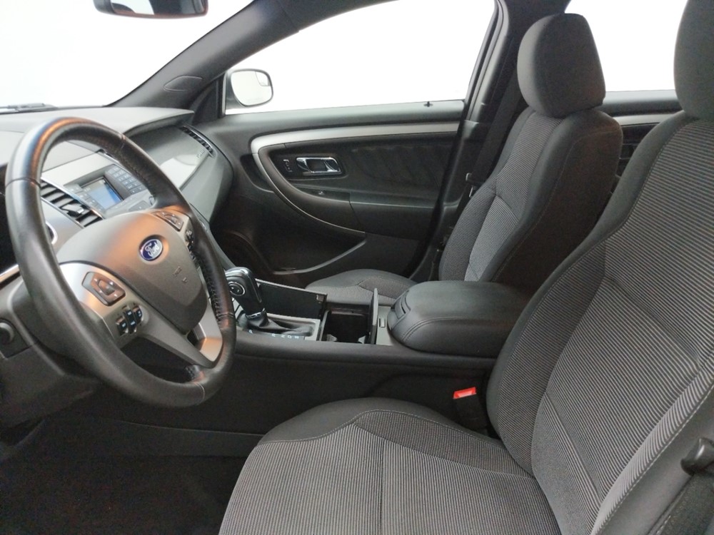 2015 Ford Taurus - Driver Front Seat
