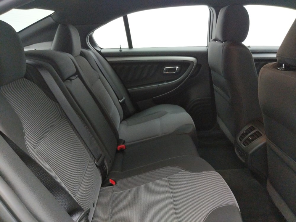 2015 Ford Taurus - Passenger Rear Seat