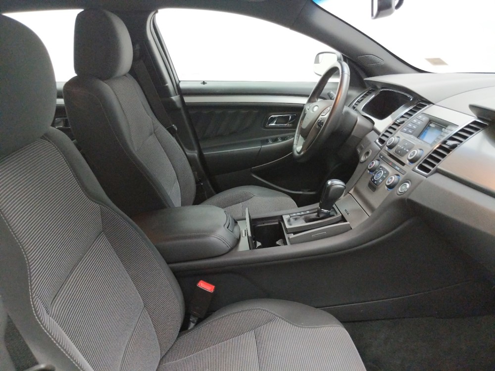 2015 Ford Taurus - Passenger Front Seat