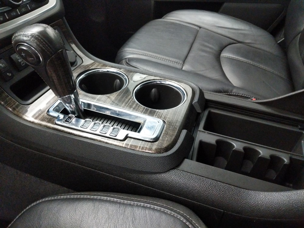 2013 GMC Acadia - Center Console/Cup Holders