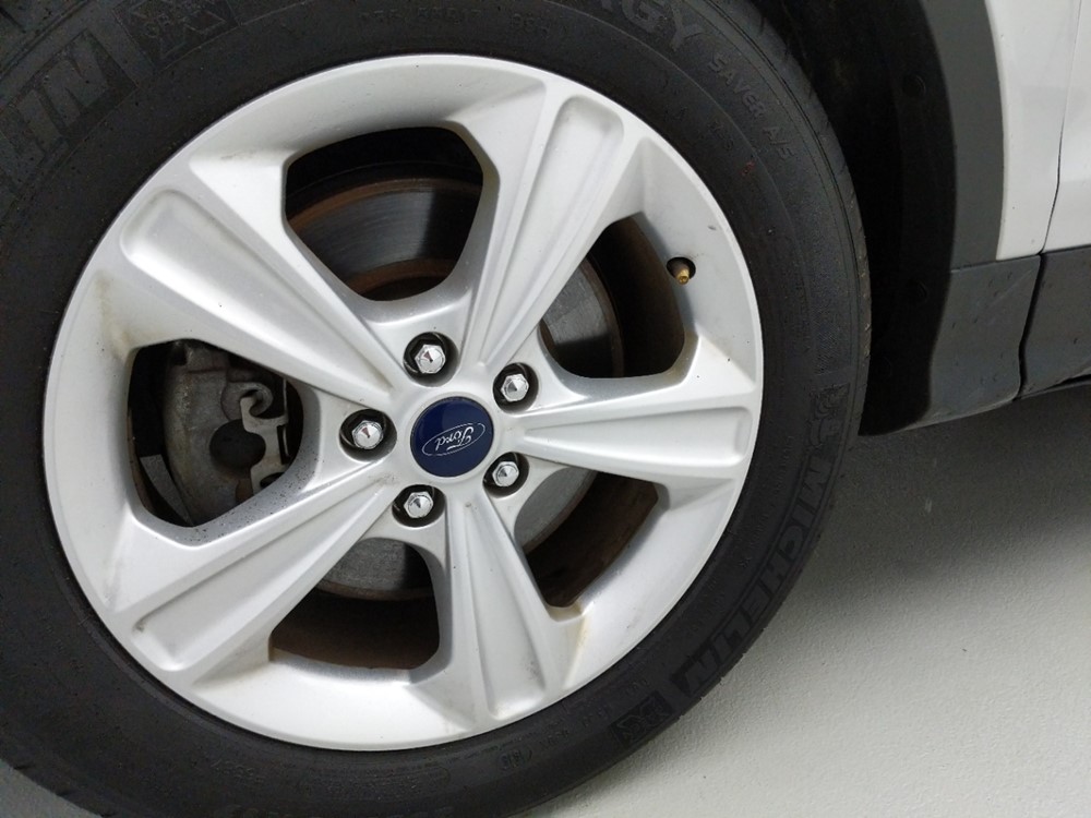 2015 Ford Escape - Wheel