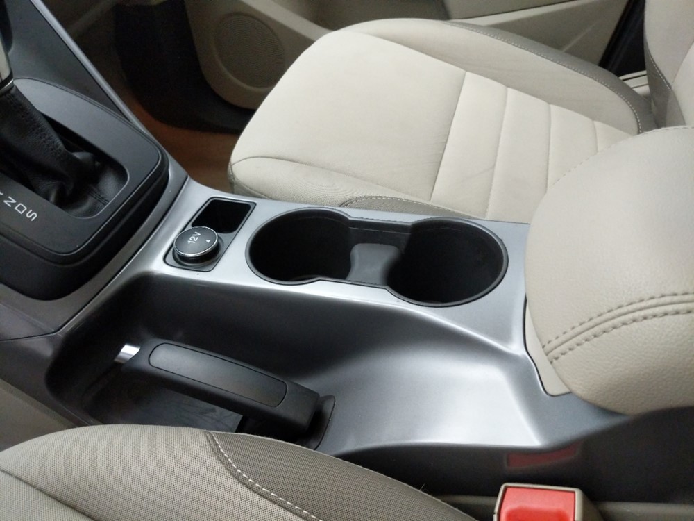 2015 Ford Escape - Center Console/Cup Holders