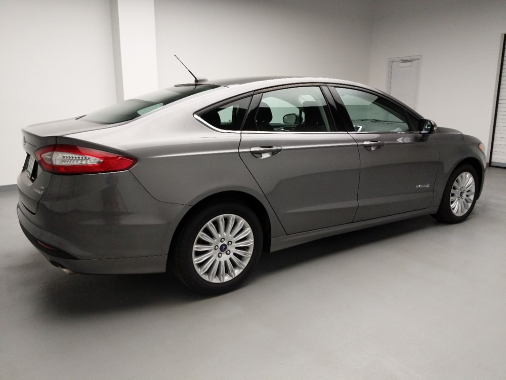 2014 Ford Fusion - Passenger Rear Side
