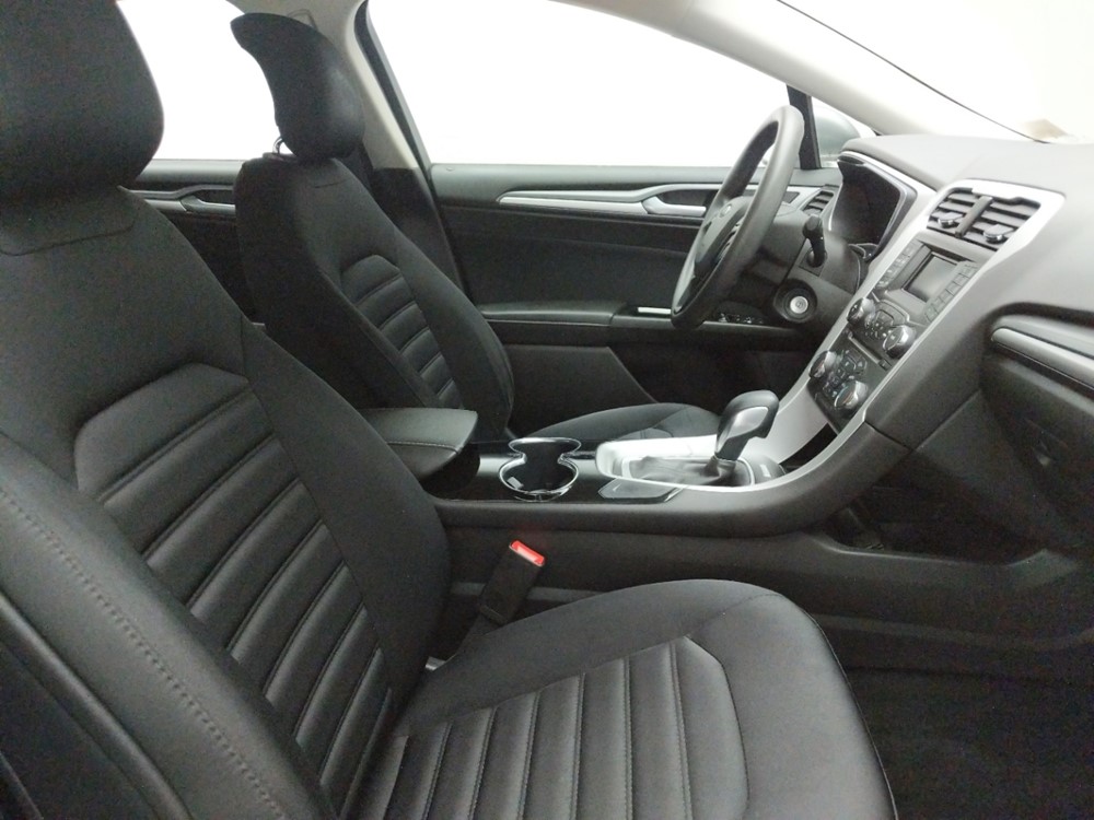 2014 Ford Fusion - Passenger Front Seat