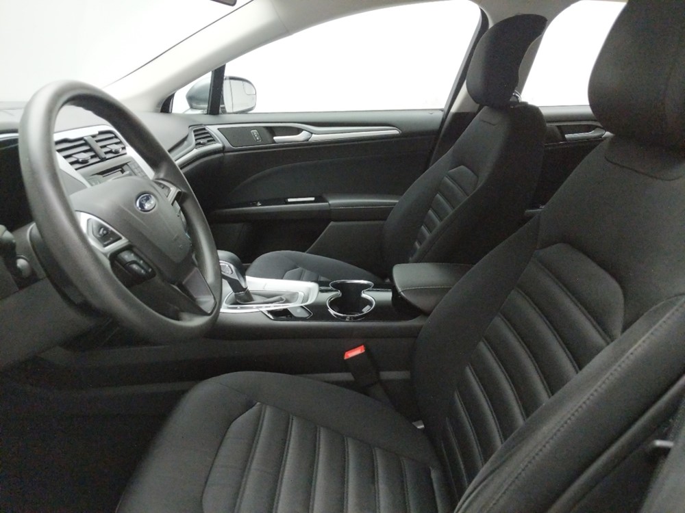2014 Ford Fusion - Driver Front Seat