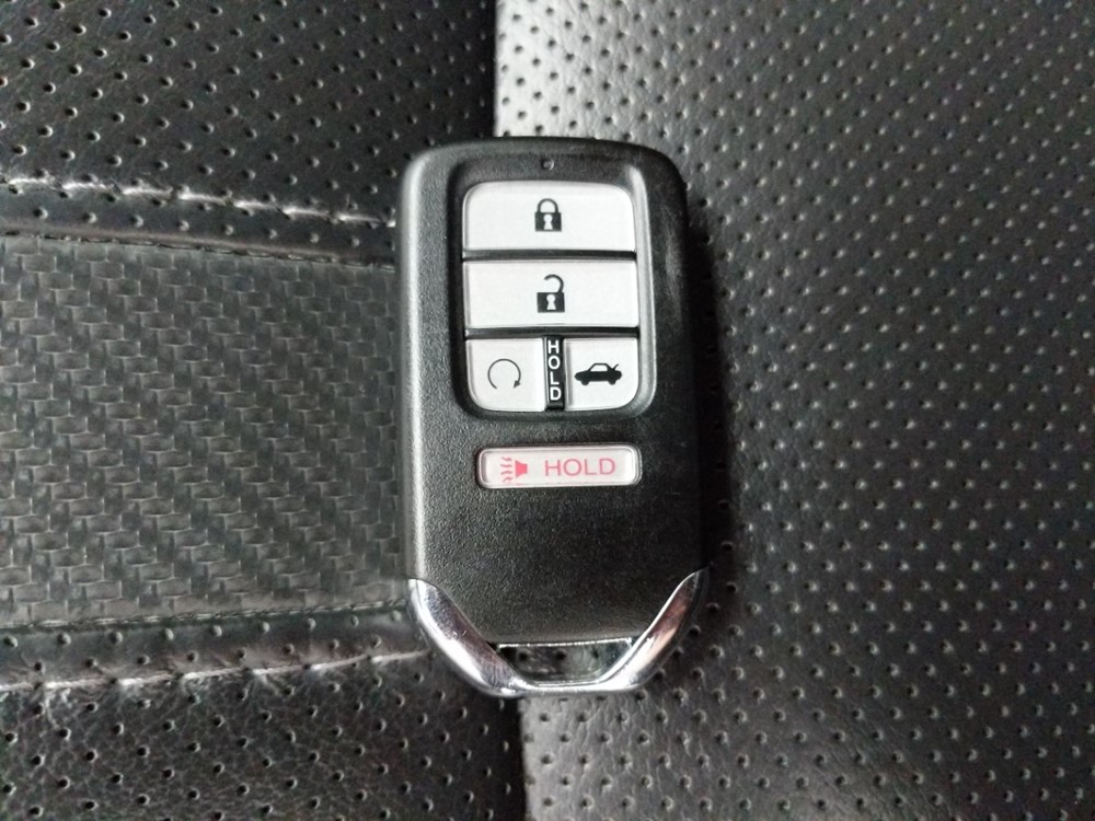 2016 Honda Civic - Keys